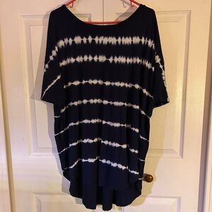NWT- XXL - Navy and White Tie-Dye Women's Top